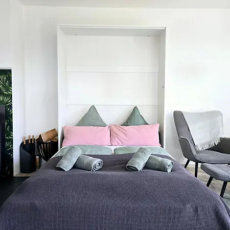 Fuchsbau Mit Kamin & Terrasse & Garten Appartement *