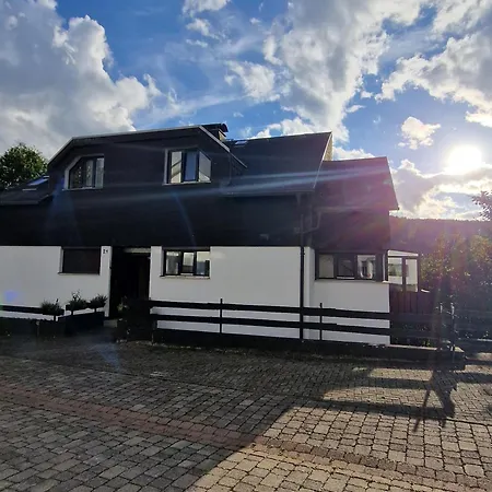 Fuchsbau Mit Kamin & Terrasse & Garten * Вінтерберг