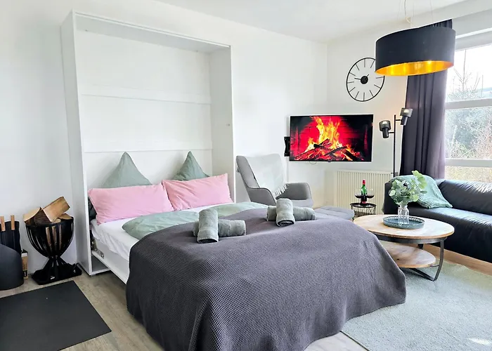 Fuchsbau Mit Kamin & Terrasse & Garten Вінтерберг