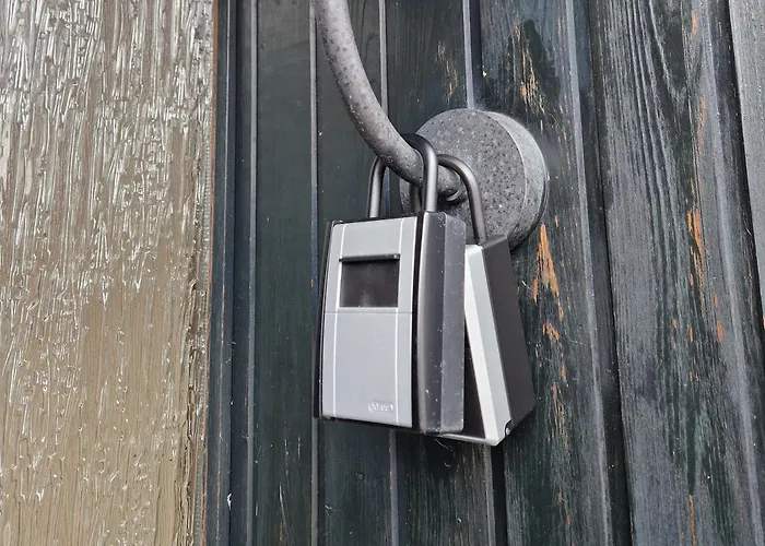 Fuchsbau Mit Kamin & Terrasse & Garten Вінтерберг